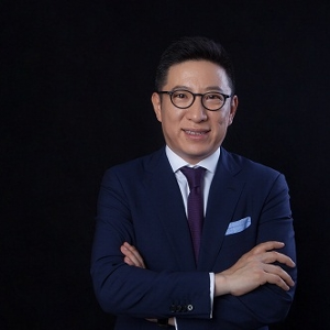 Nong Xia (President & CEO of HNA PV Tourism Co., Ltd.)
